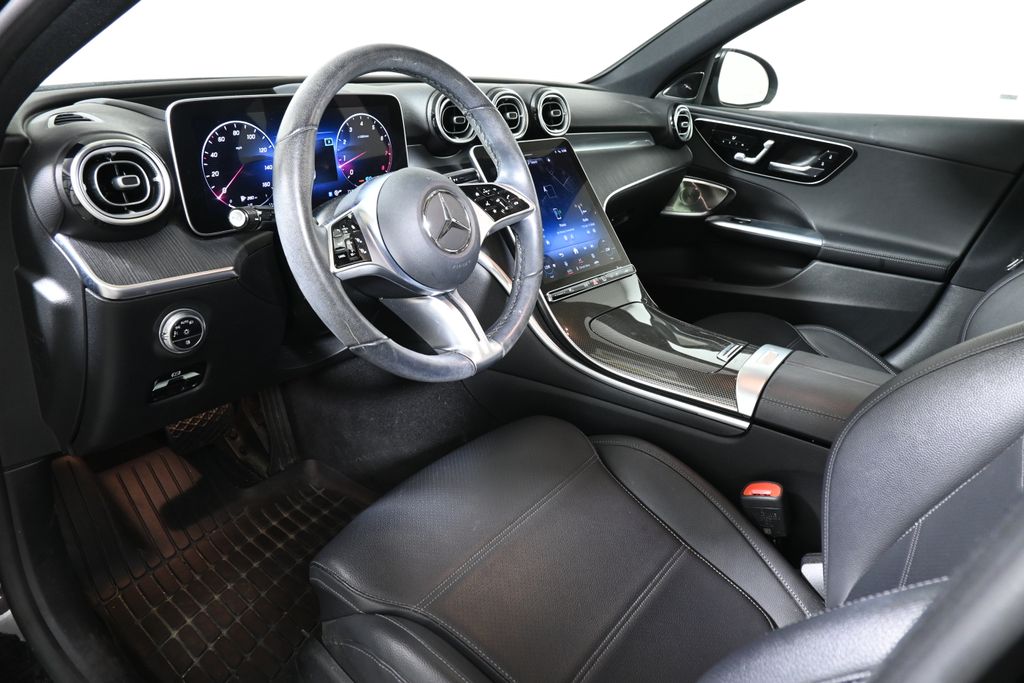 Thumbnail: 2022 Mercedes-Benz C-Class - 4