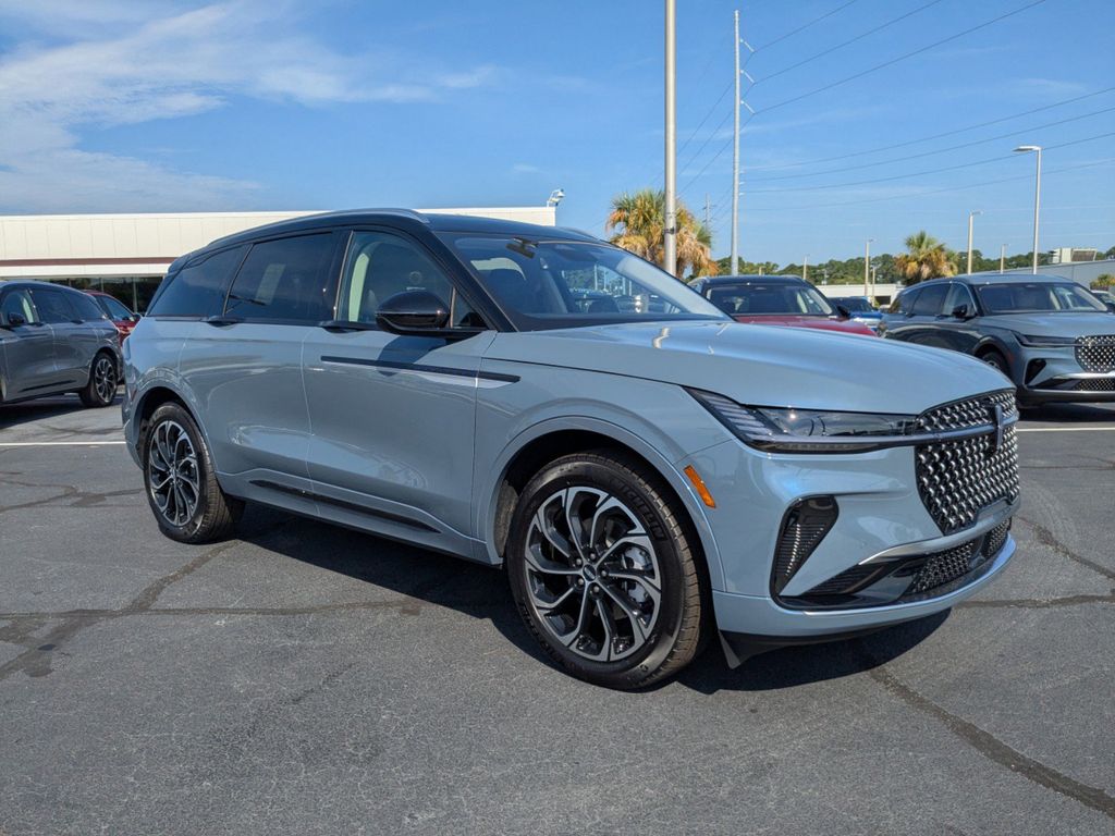 2025 Lincoln Nautilus Hybrid Reserve