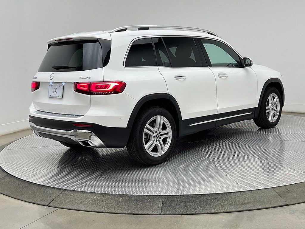 2023 Mercedes-Benz GLB 250 4