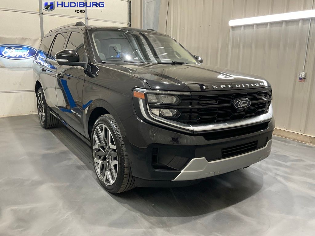 2025 Ford Expedition Platinum 4WD
