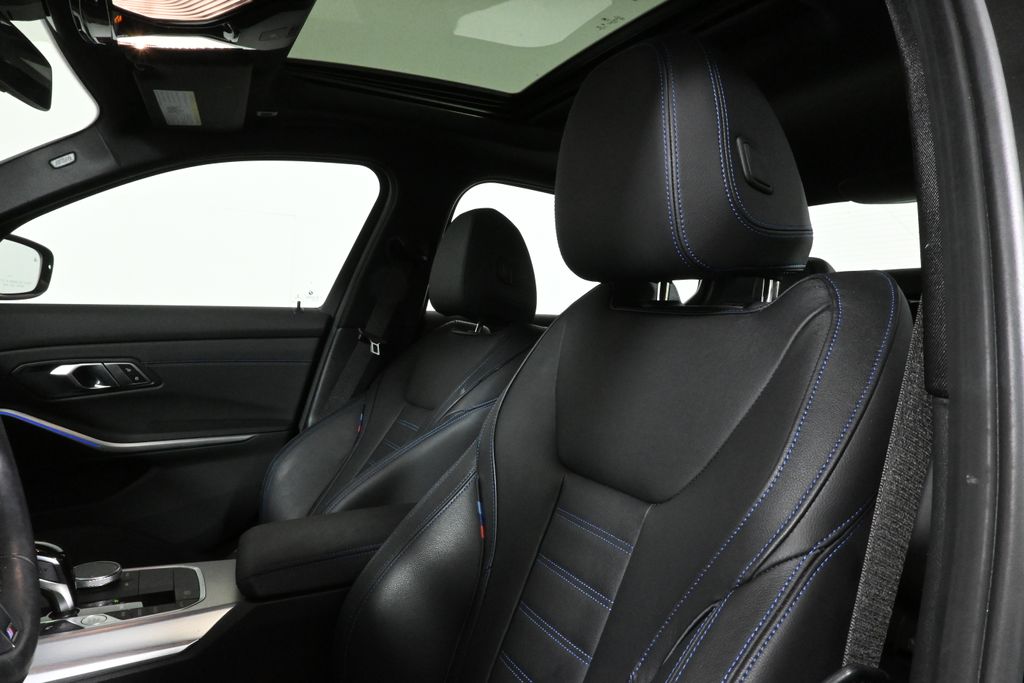 2022 BMW 3 Series 330i xDrive 4