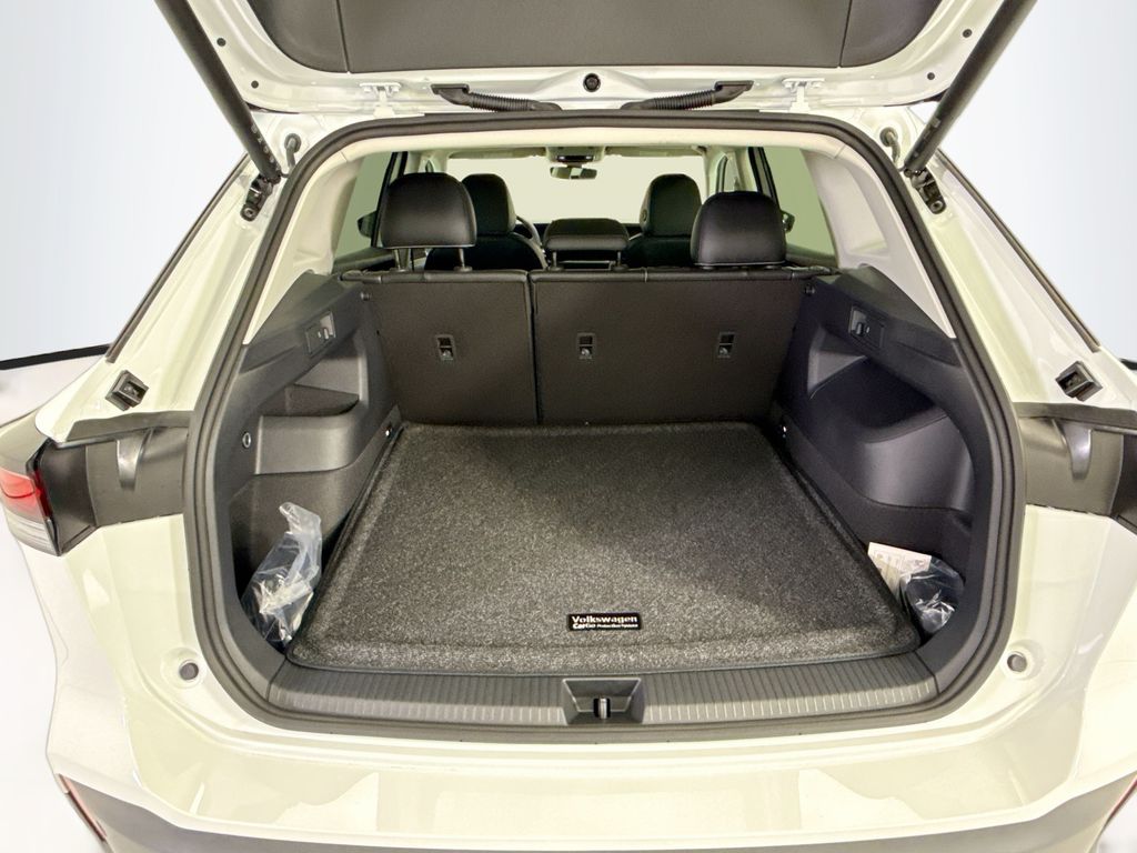 Thumbnail: 2026 Volkswagen Tiguan - 26