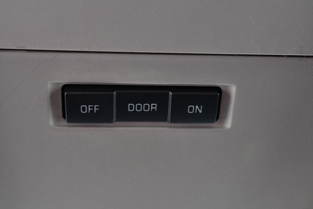 Used 2014 White Chevrolet LT Flex Fuel image 32