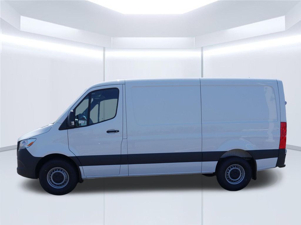 Thumbnail: 2026 Mercedes-Benz Sprinter - 2