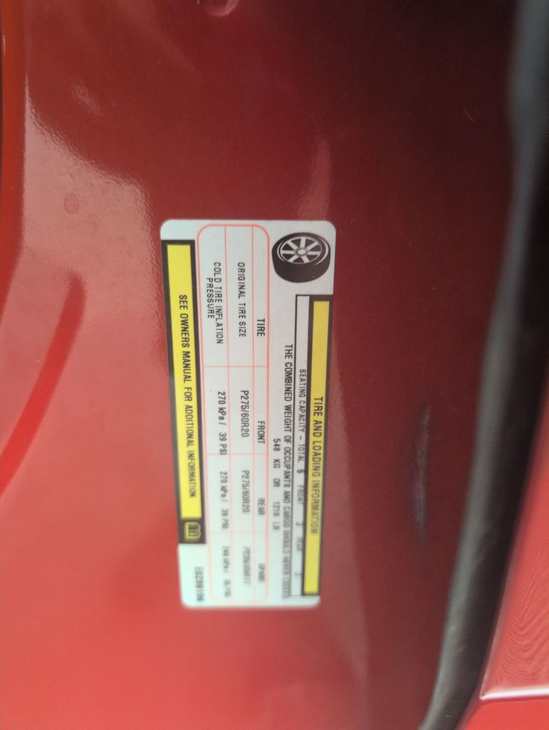 Used 2014 Red Ram Laramie image 40