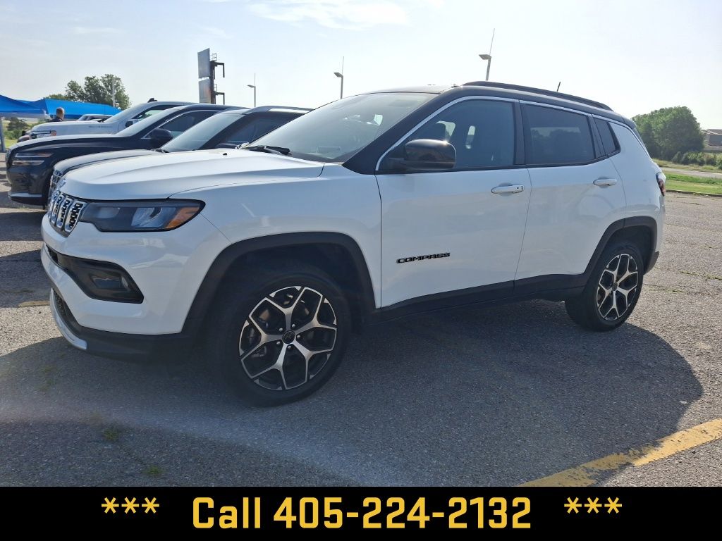 Bright White Clearcoat 2025 Jeep Compass SUV / Crossover Four-Wheel Drive 8-Speed Automatic