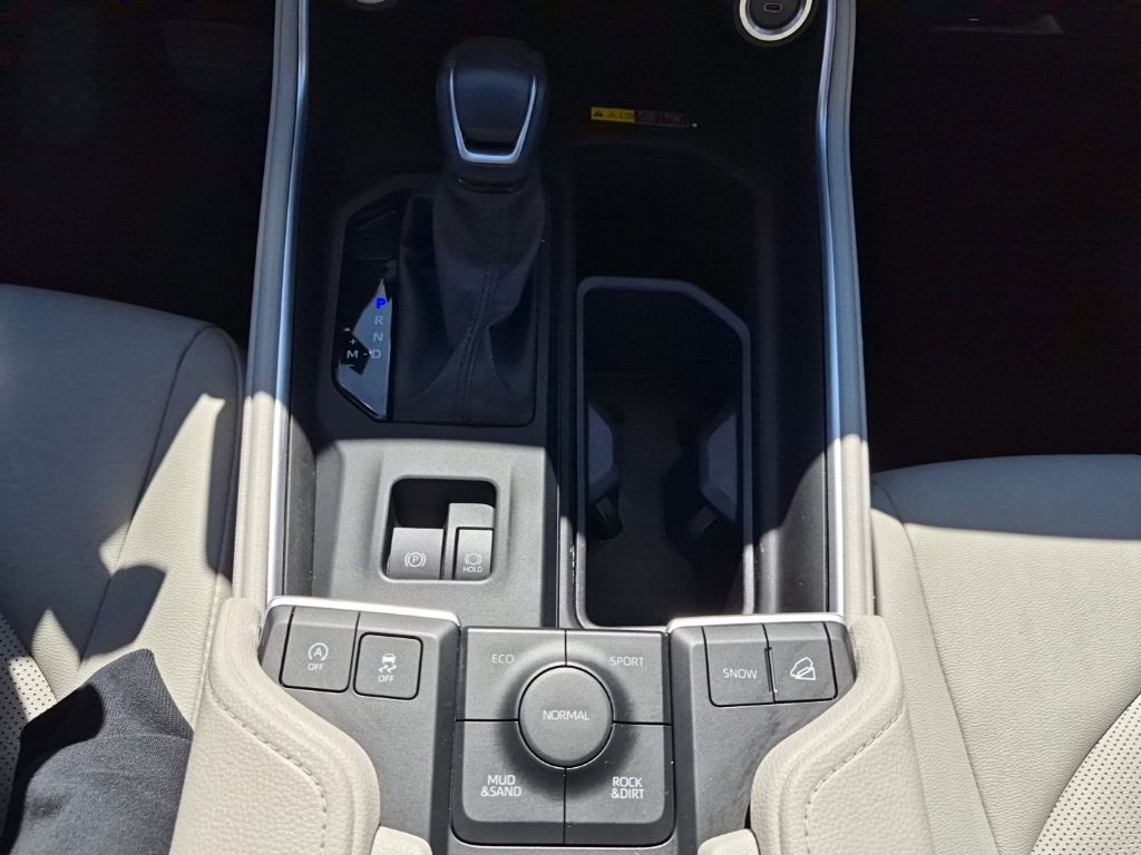 Used Car 2024 Toyota Grand Highlander  Xle For Sale Under $50,000 In Austin, Texas