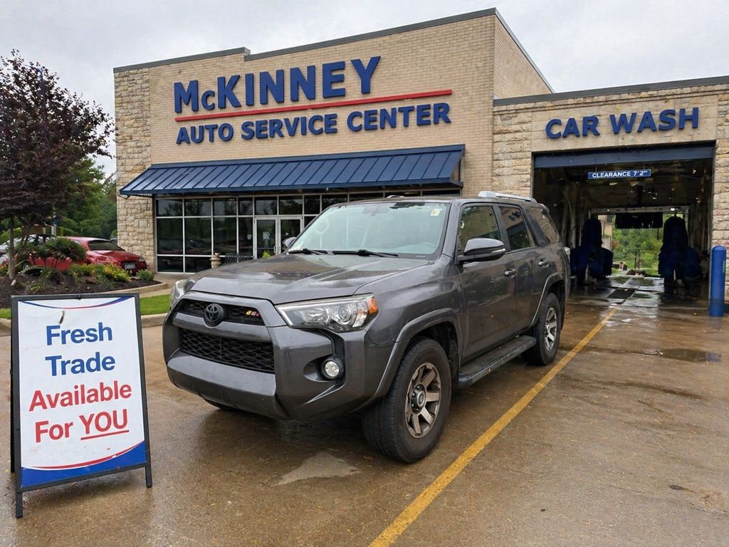 2018 Toyota 4Runner SR5 Premium V6's photo