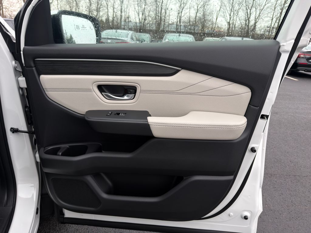 Thumbnail: 2026 Honda Pilot - 28