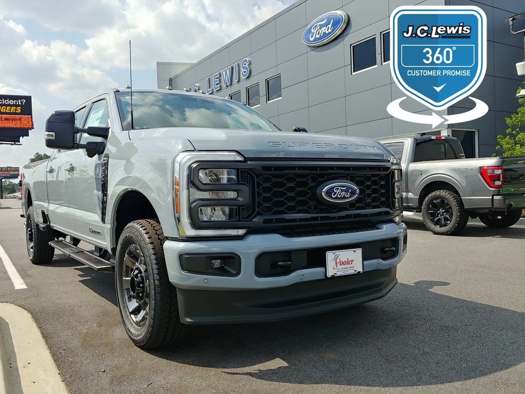 2024 Ford F-350 Super Duty Lariat