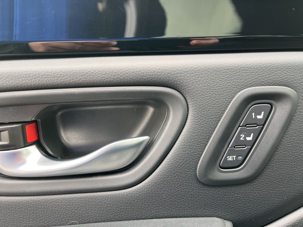 Thumbnail: 2025 Honda Pilot - 12