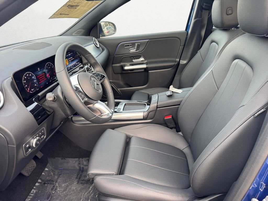 new 2025 Mercedes-Benz GLA car, priced at $47,510