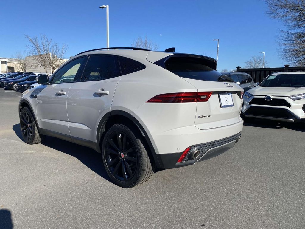 2018 Jaguar E-Pace SE 7