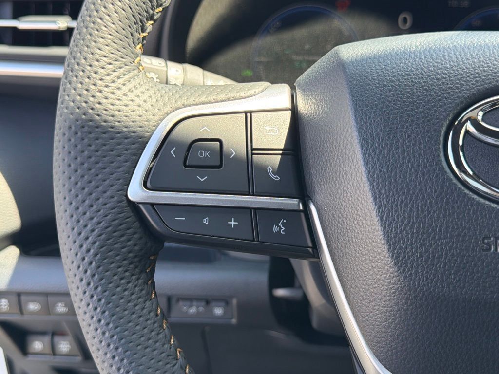 New 2026 Toyota Sienna Van