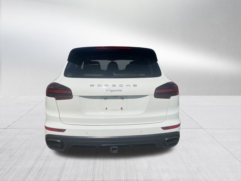 2017 Porsche Cayenne Platinum Edition 5