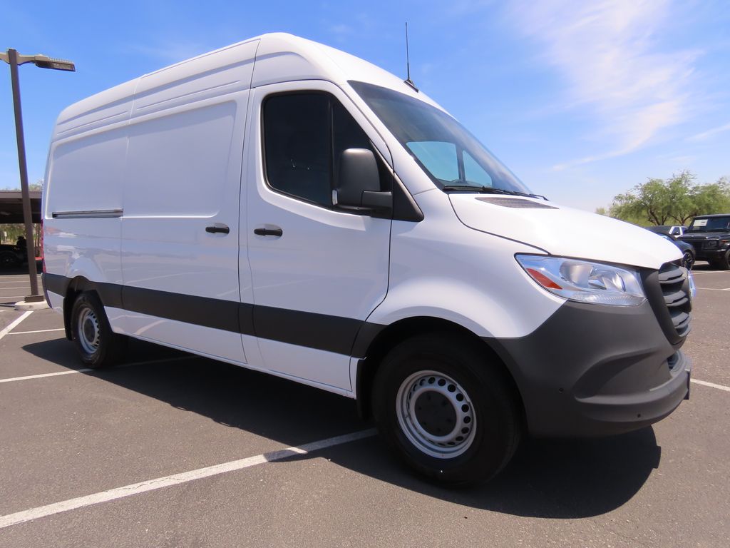 2025 Mercedes-Benz Sprinter 2500 3