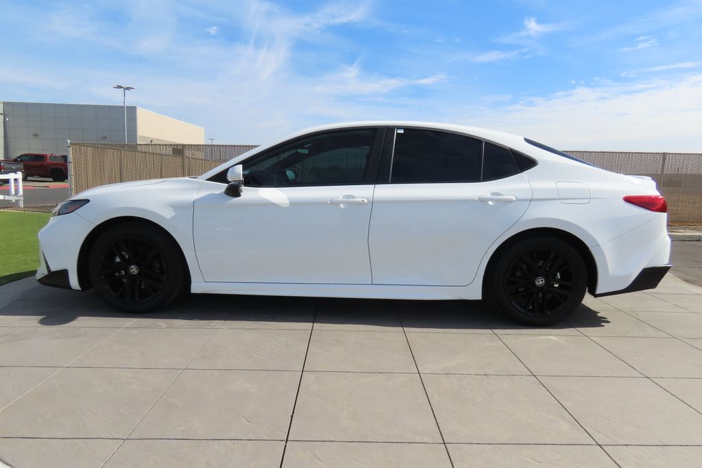 Thumbnail: 2025 Toyota Camry - 8