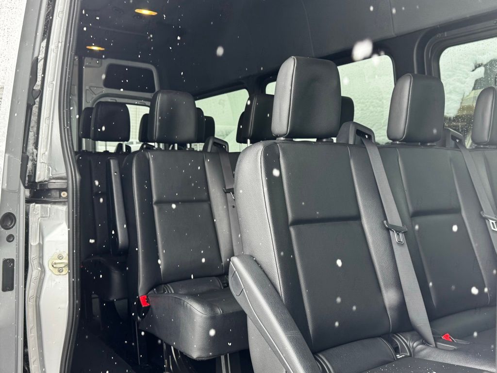 2019 Mercedes-Benz Sprinter 2500 Passenger 170 WB 21