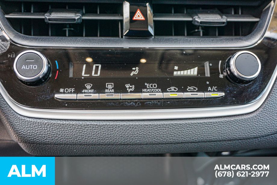2023 Toyota Corolla LE photo 39