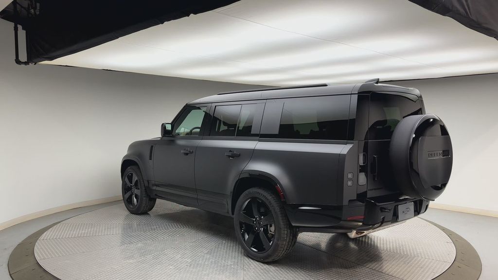 Thumbnail: 2026 Land Rover Defender - 4