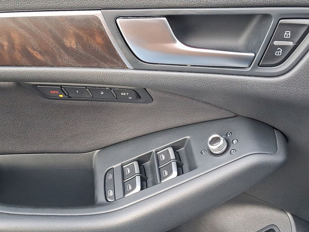 Thumbnail: 2015 Audi Q5 - 12