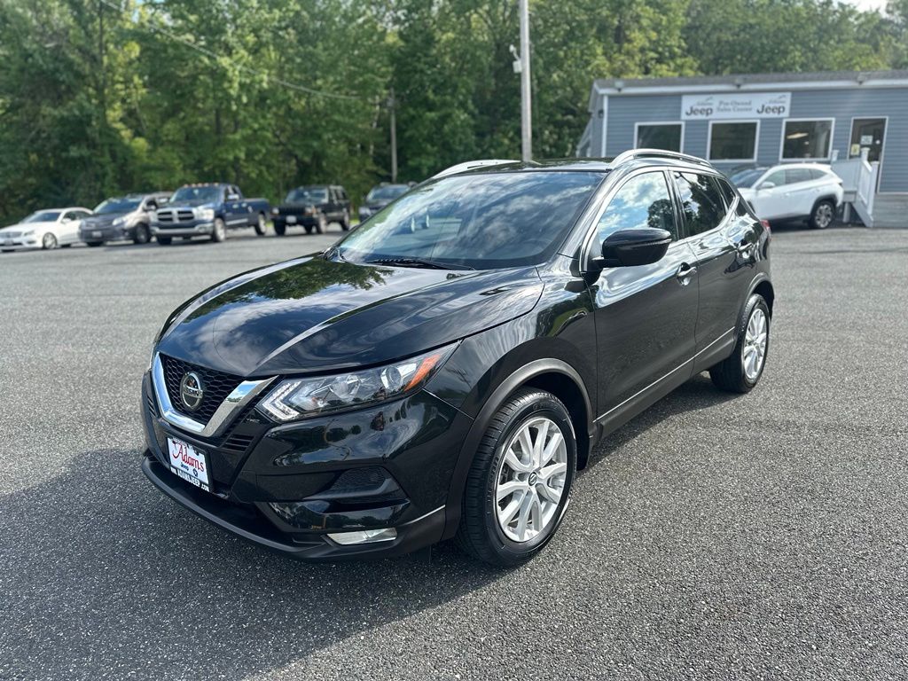 2022 Nissan Rogue Sport SV