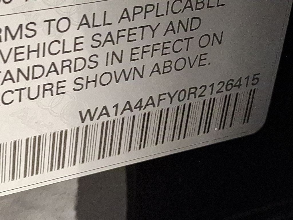 Thumbnail: 2024 Audi SQ5 - 26