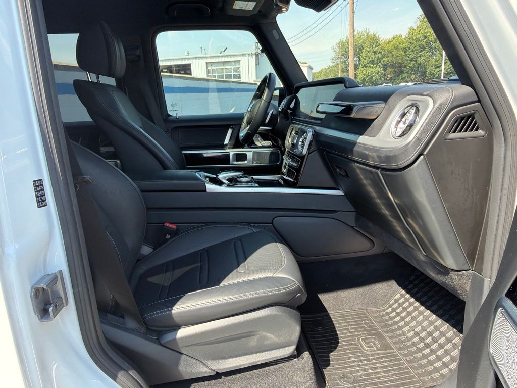 Thumbnail: 2023 Mercedes-Benz G-Class - 24