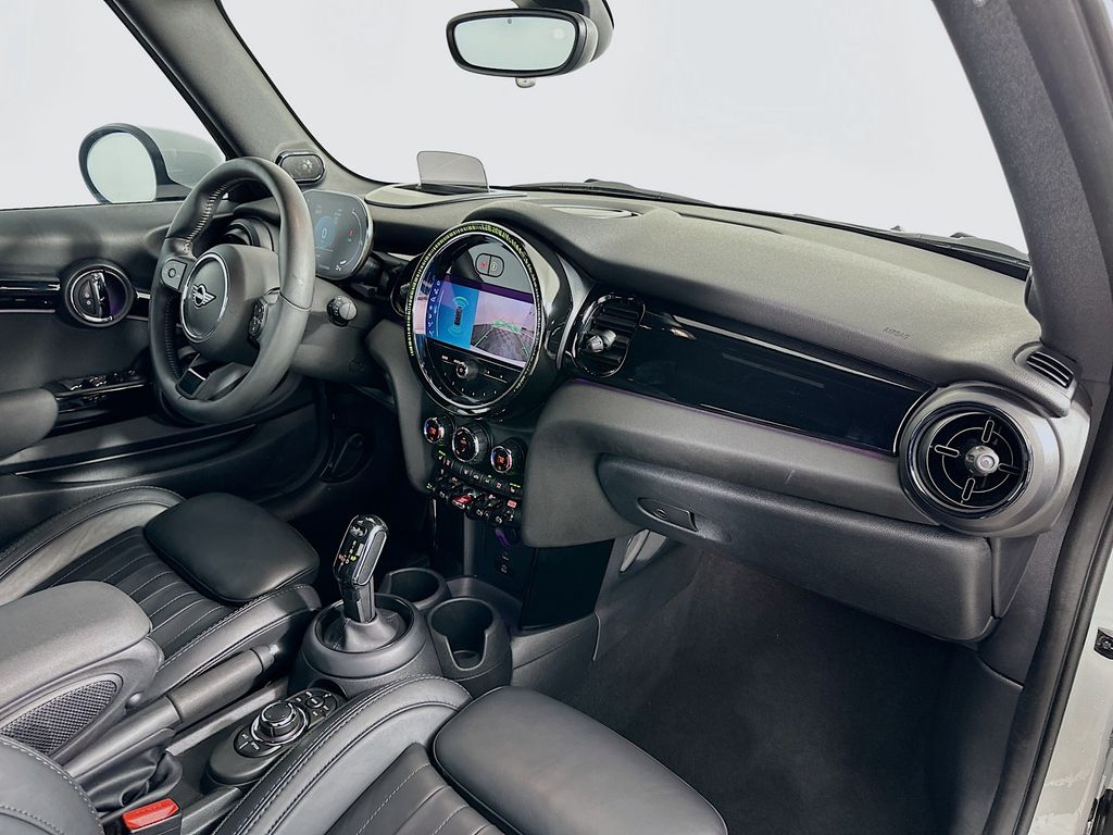 Thumbnail: 2023 MINI Cooper - 28