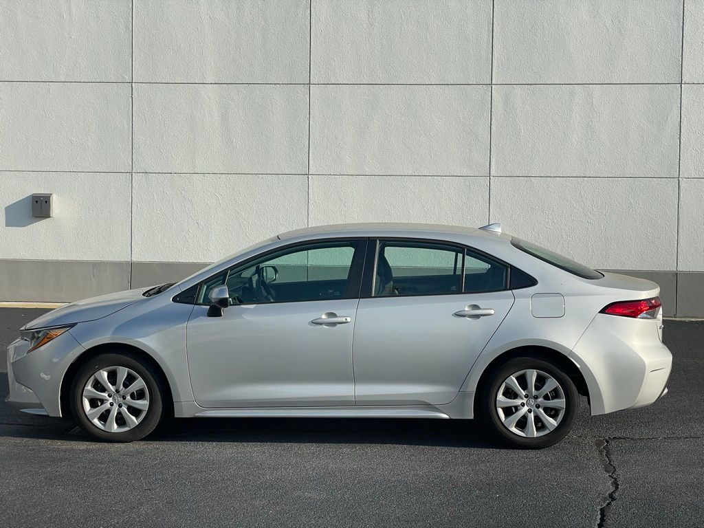 Thumbnail: 2022 Toyota Corolla - 2