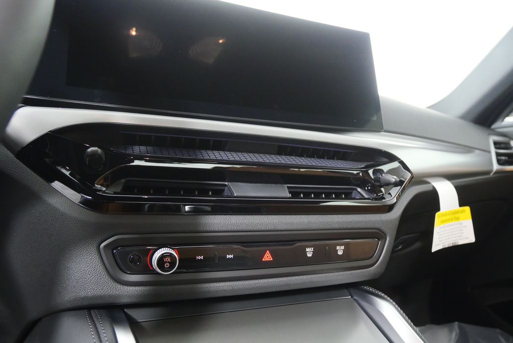 Thumbnail: 2026 BMW 2 Series - 17