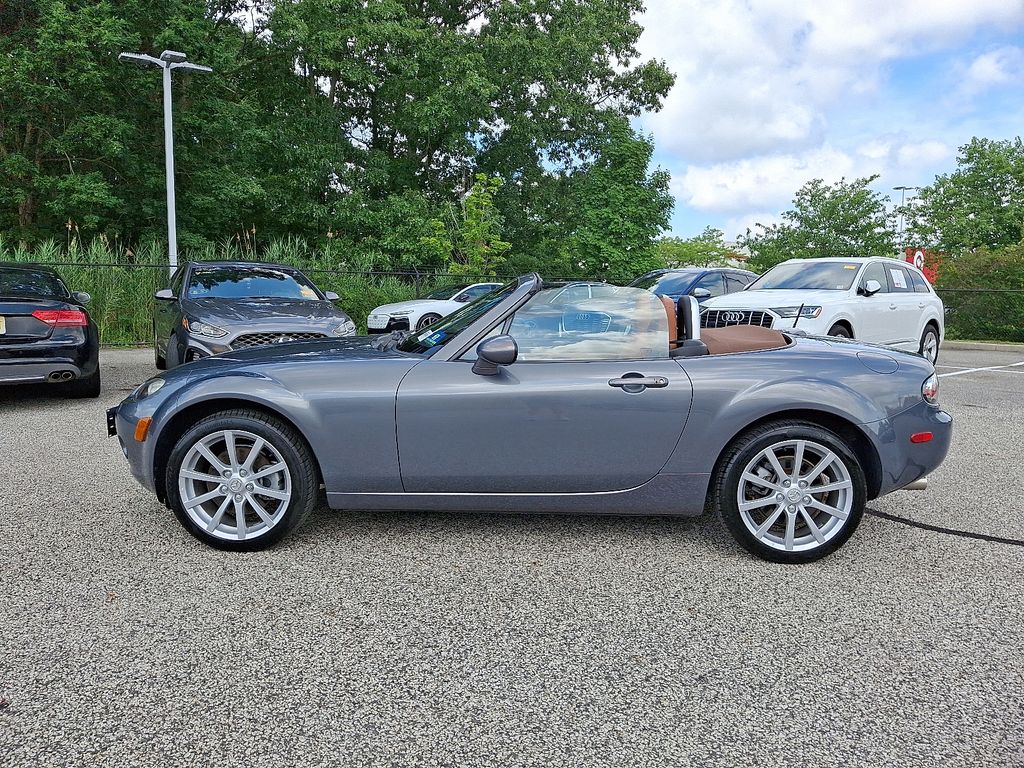 Thumbnail: 2006 Mazda MX-5 Miata - 6