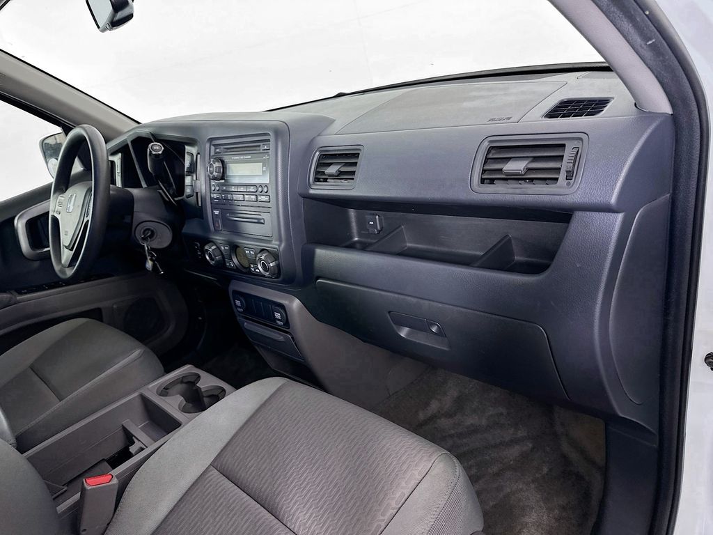Thumbnail: 2013 Honda Ridgeline - 25