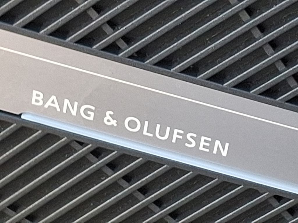 Thumbnail: 2023 Audi SQ5 - 26