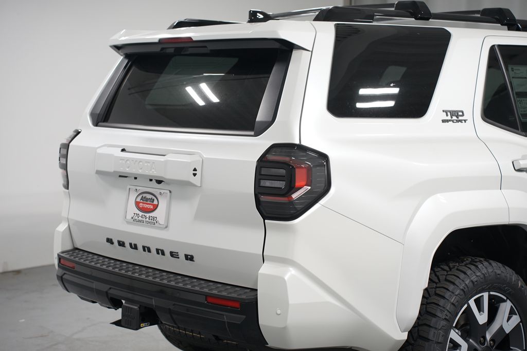 Thumbnail: 2025 Toyota 4Runner - 9
