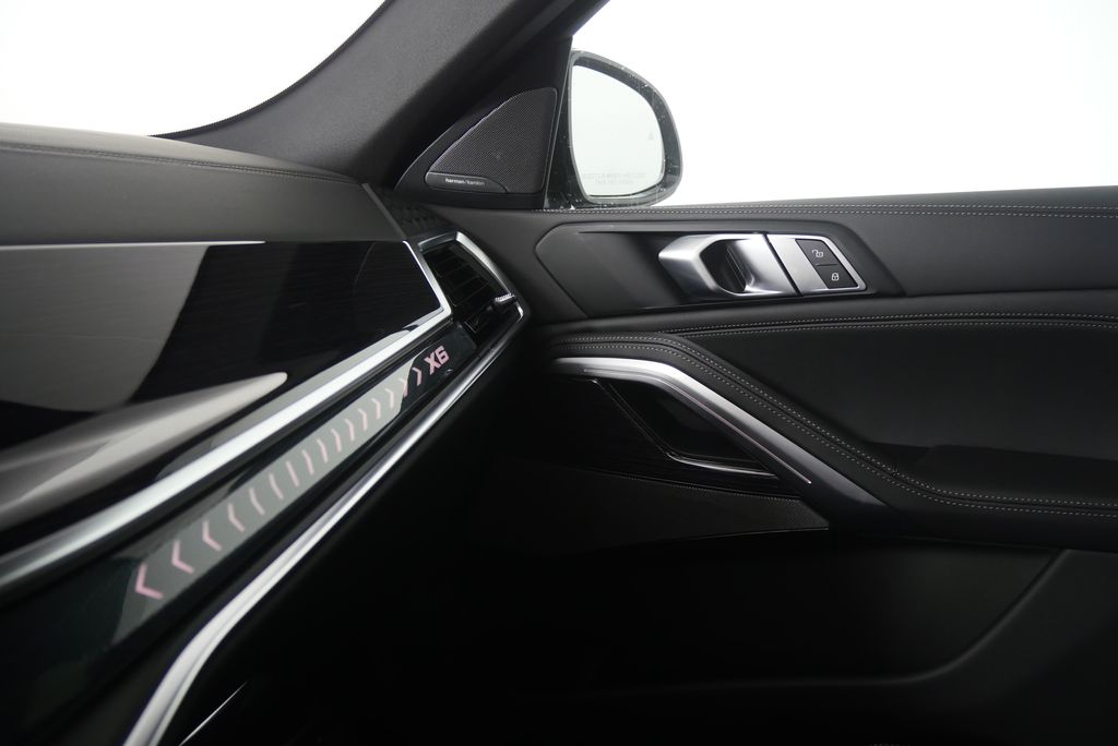 Thumbnail: 2026 BMW X6 - 22