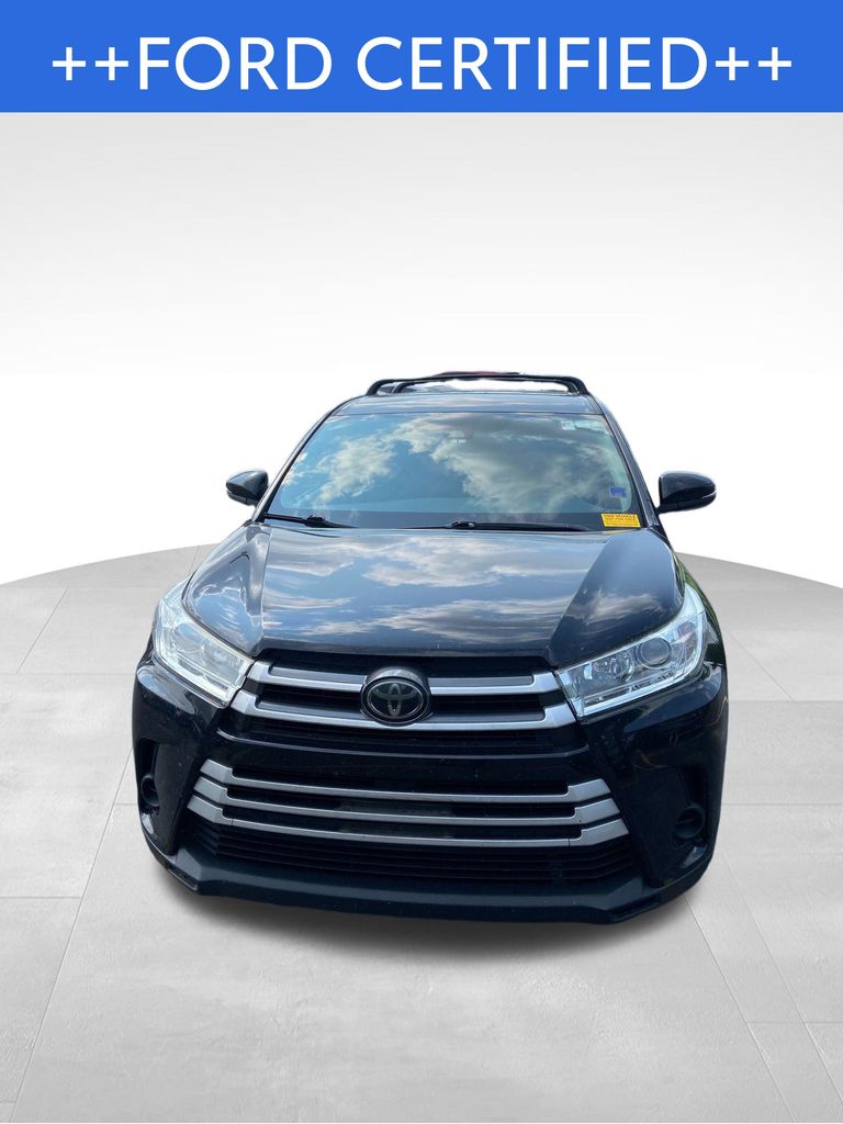 2017 Toyota Highlander LE