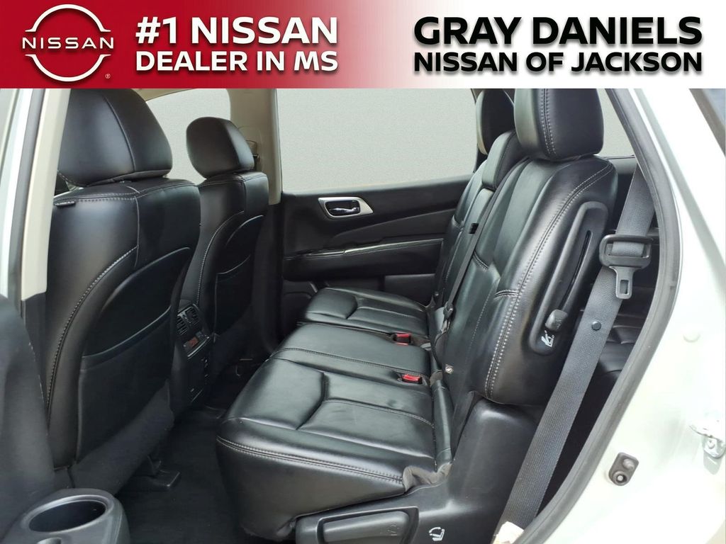 Used 2017 Nissan Pathfinder SUV