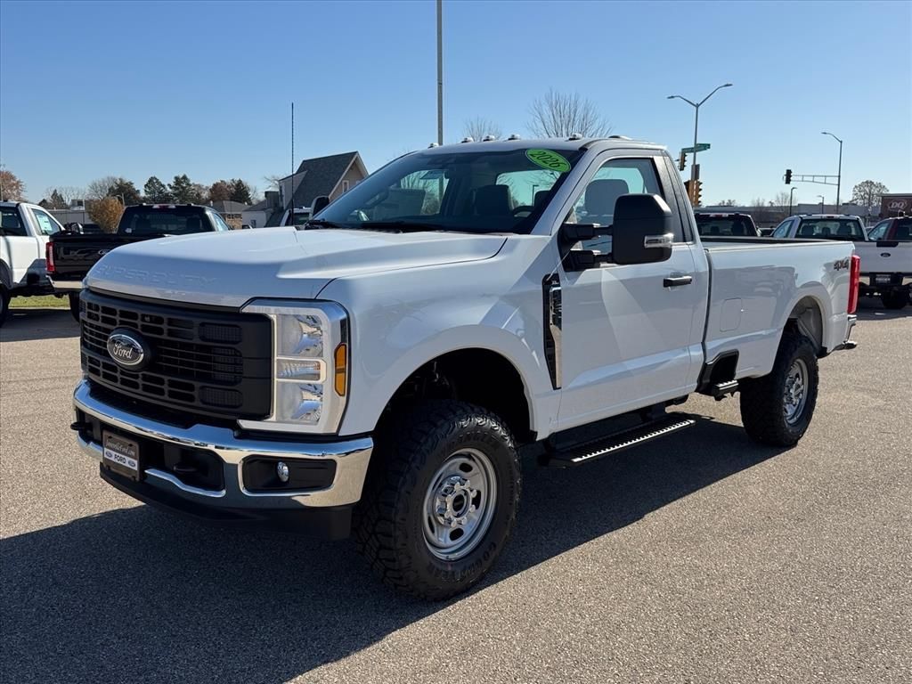 New 2026 Oxford White Ford XL image 2