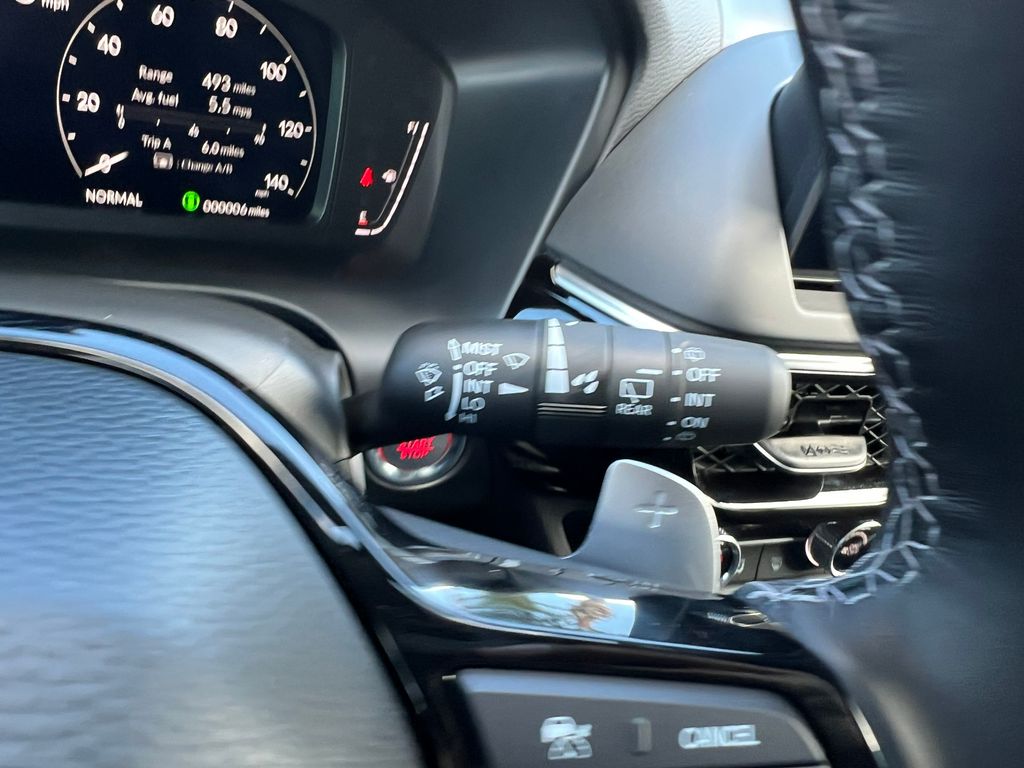 Thumbnail: 2025 Acura ADX - 23