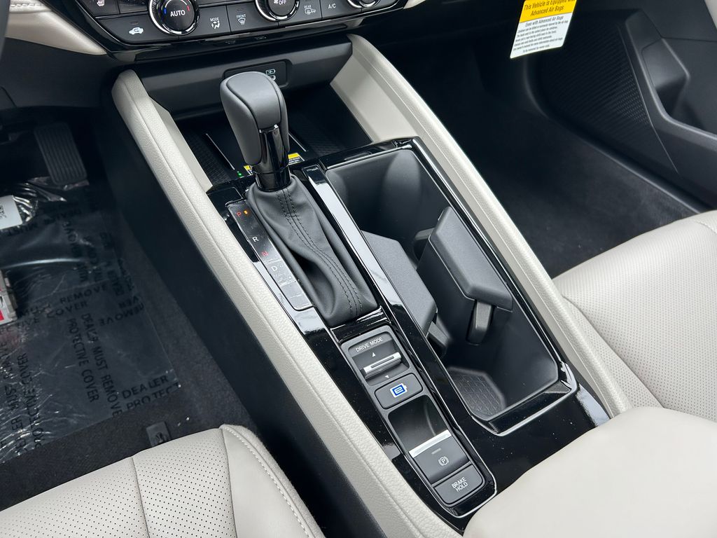 Thumbnail: 2025 Honda Accord - 32
