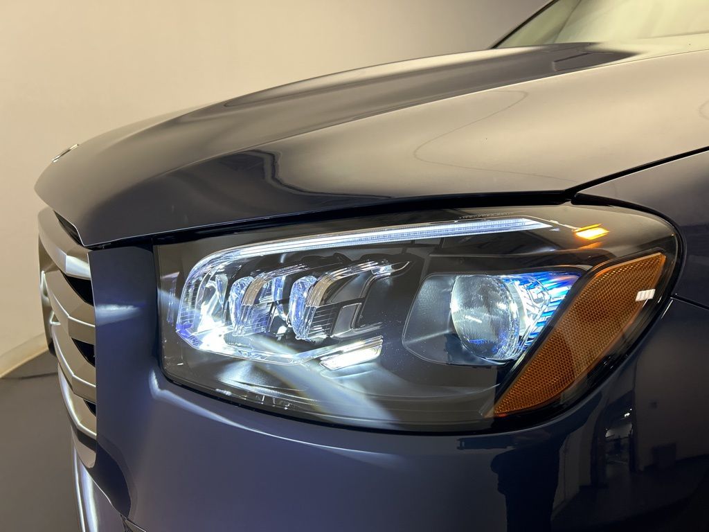 Thumbnail: 2026 Mercedes-Benz GLS - 9
