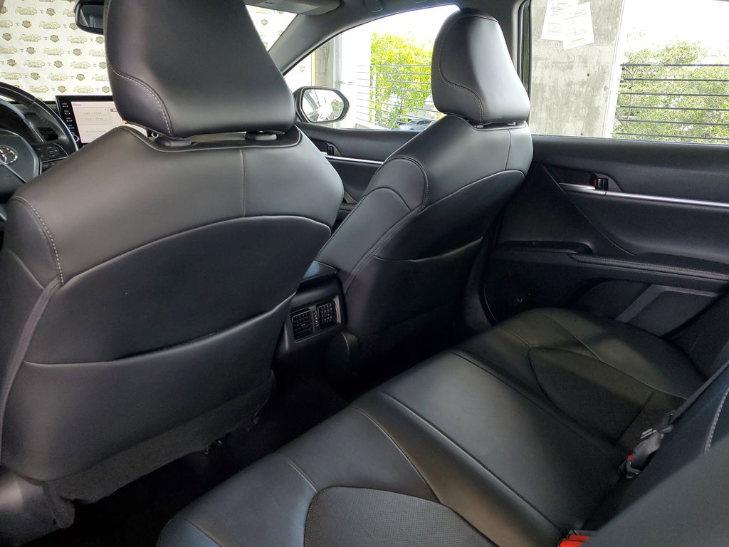 2023 Toyota Camry XSE - Photo 10