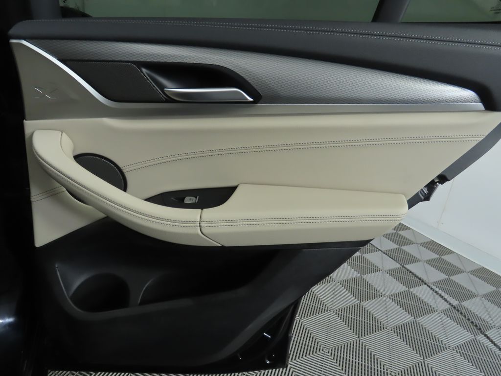 Thumbnail: 2021 BMW X3 - 28