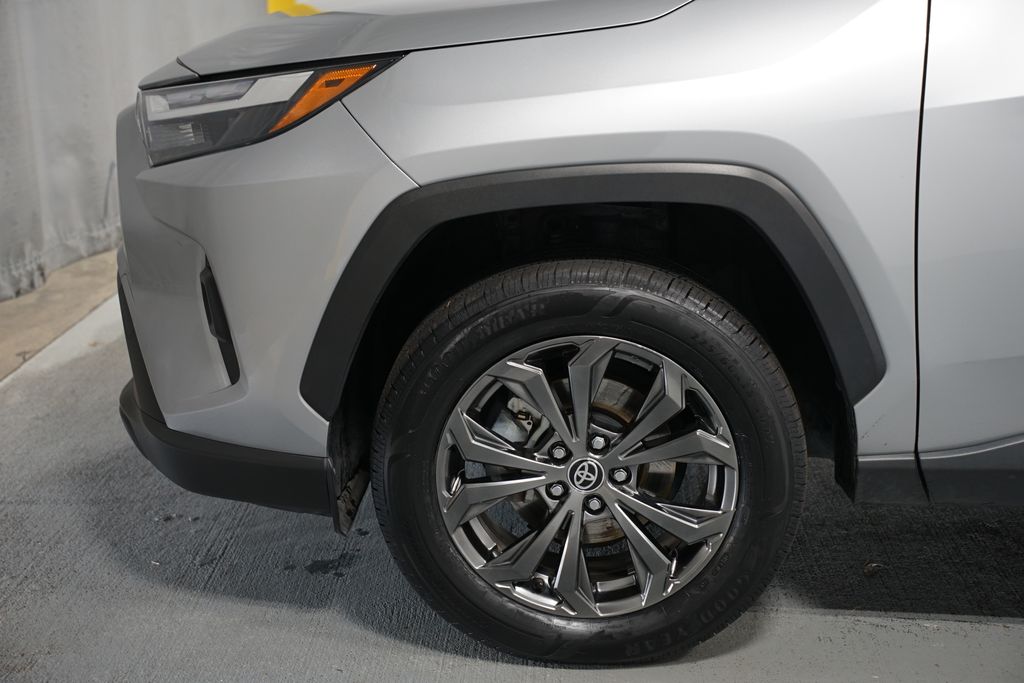 Thumbnail: 2024 Toyota RAV4 - 5