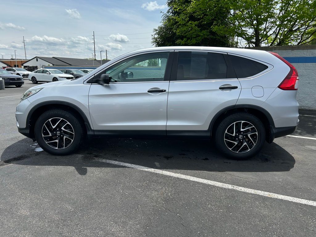 2016 Honda CR-V SE 2