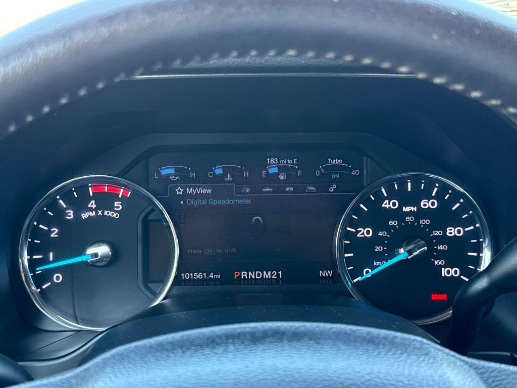 Used 2019 Silver Ford Lariat image 18
