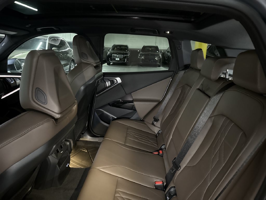 Thumbnail: 2026 BMW X3 - 23