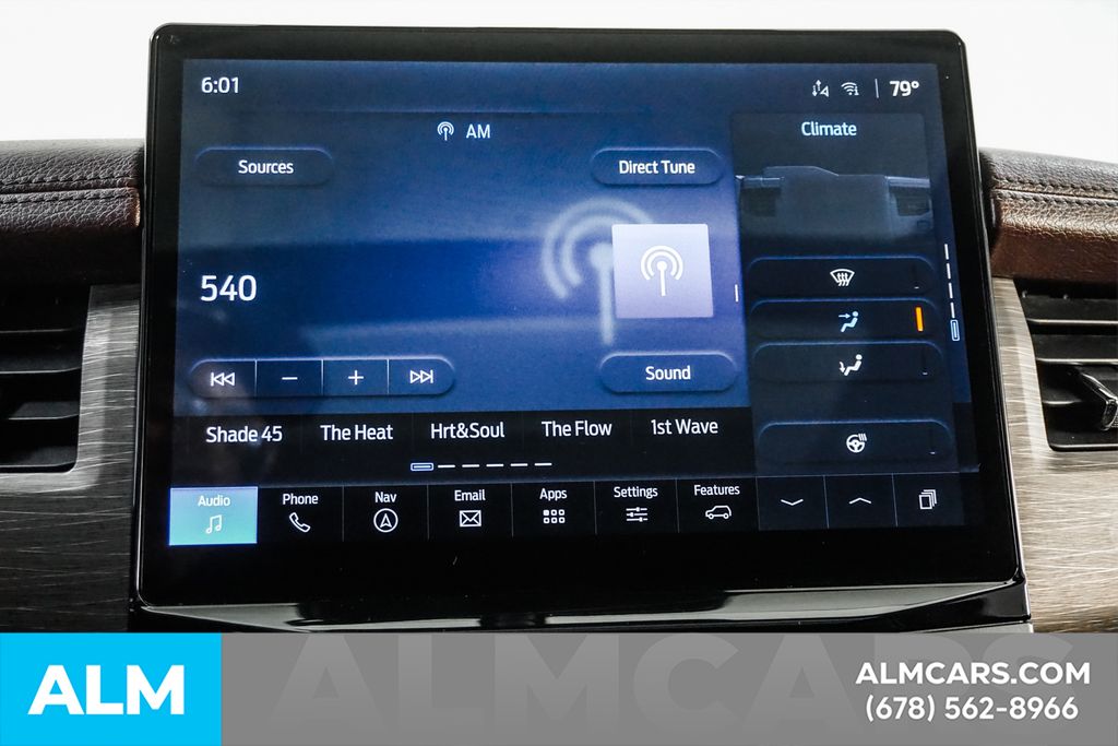 Used 2022 White Ford Limited image 42