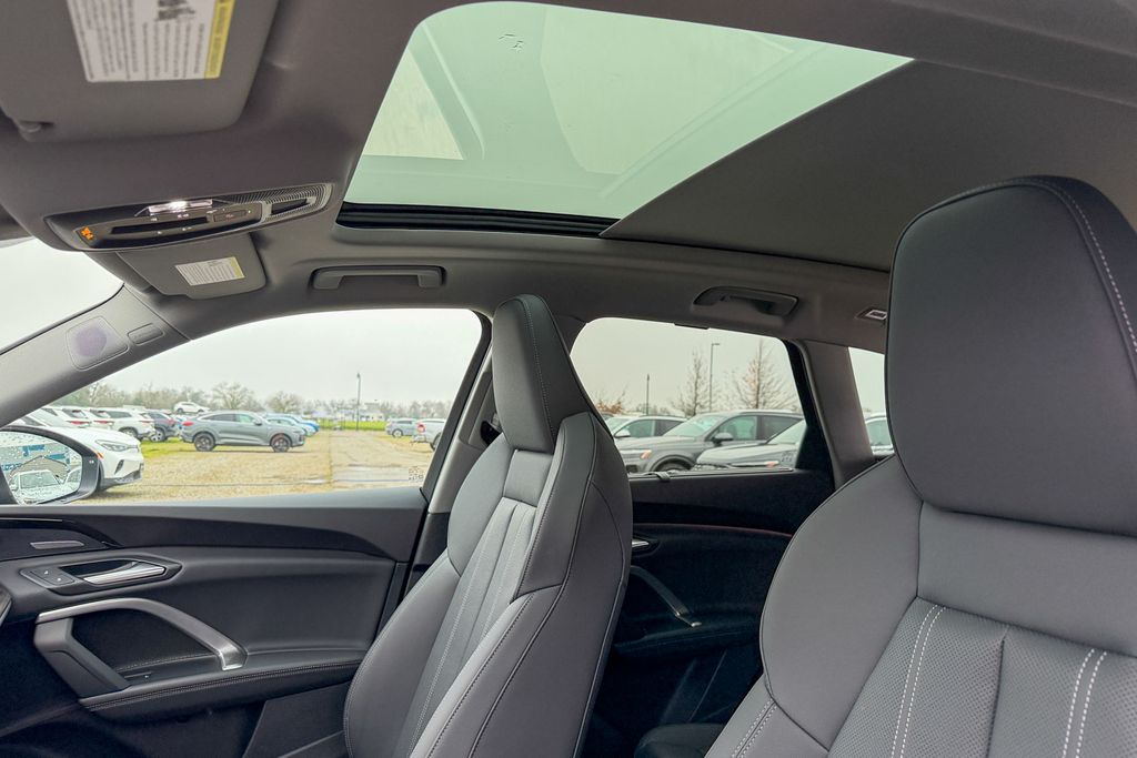 New 2025  Audi 2.0T Premium Plus image 22